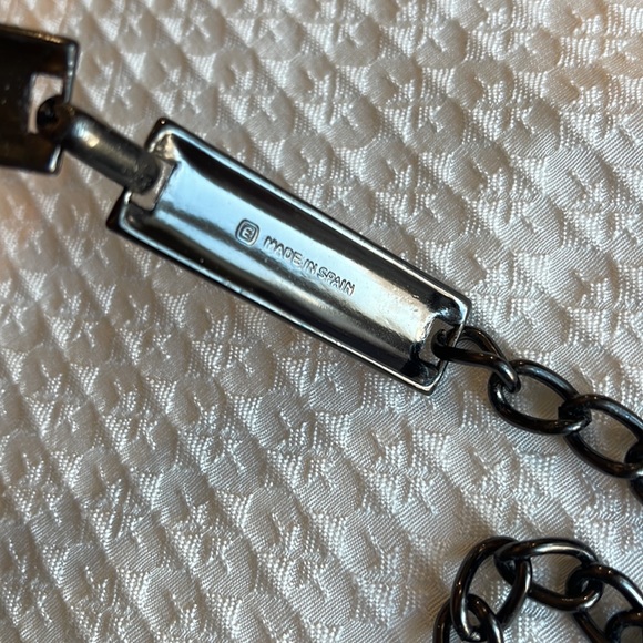 Pewter Belt - Made in Spain Adjustable Metallic chain belt, 31 in/ 5 in of chain - Picture 9 of 17